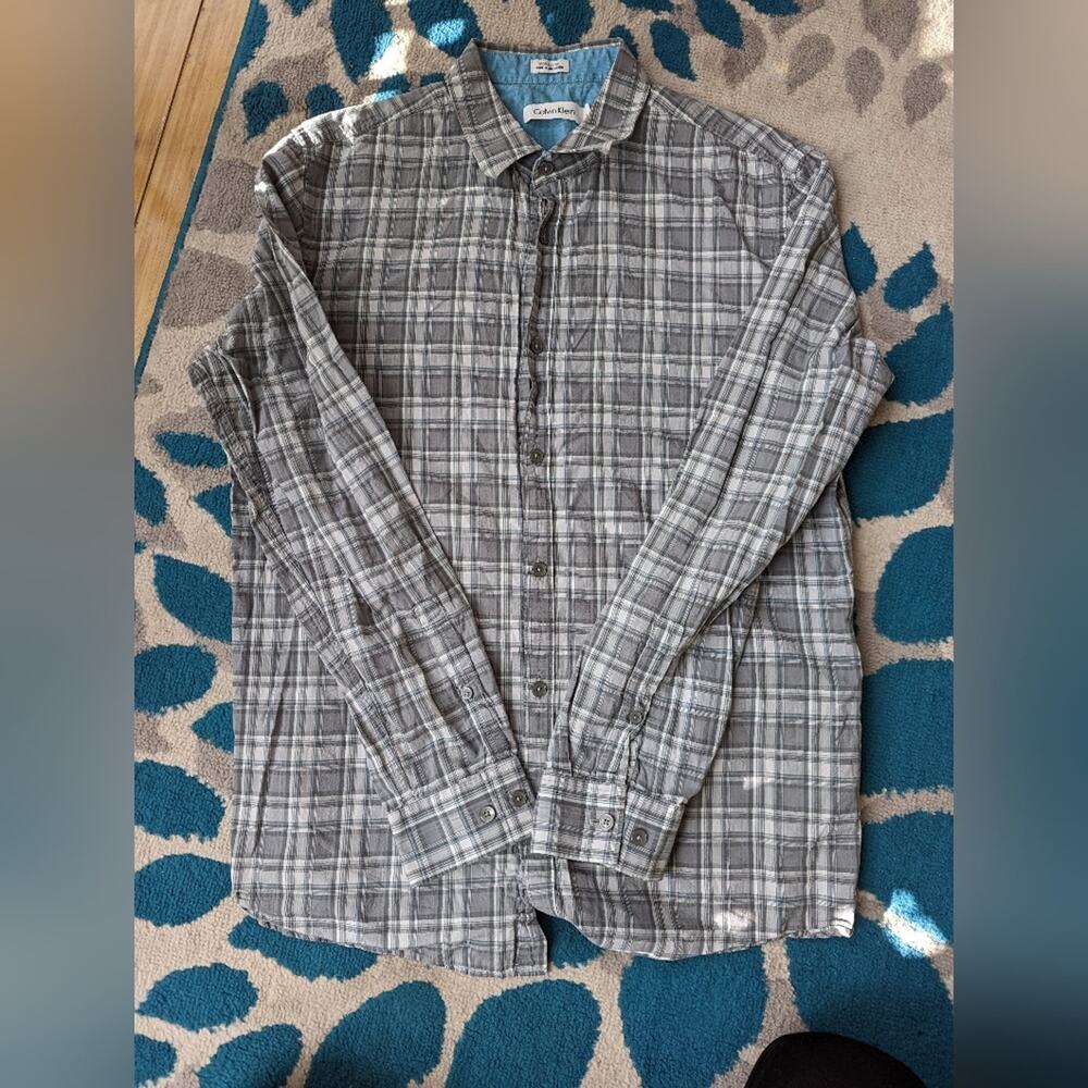 ·Calvin Klein Casual Button Down Shirt, Medium